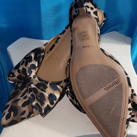 J Renee Leopard Bow Mules - Picture 3 of 4